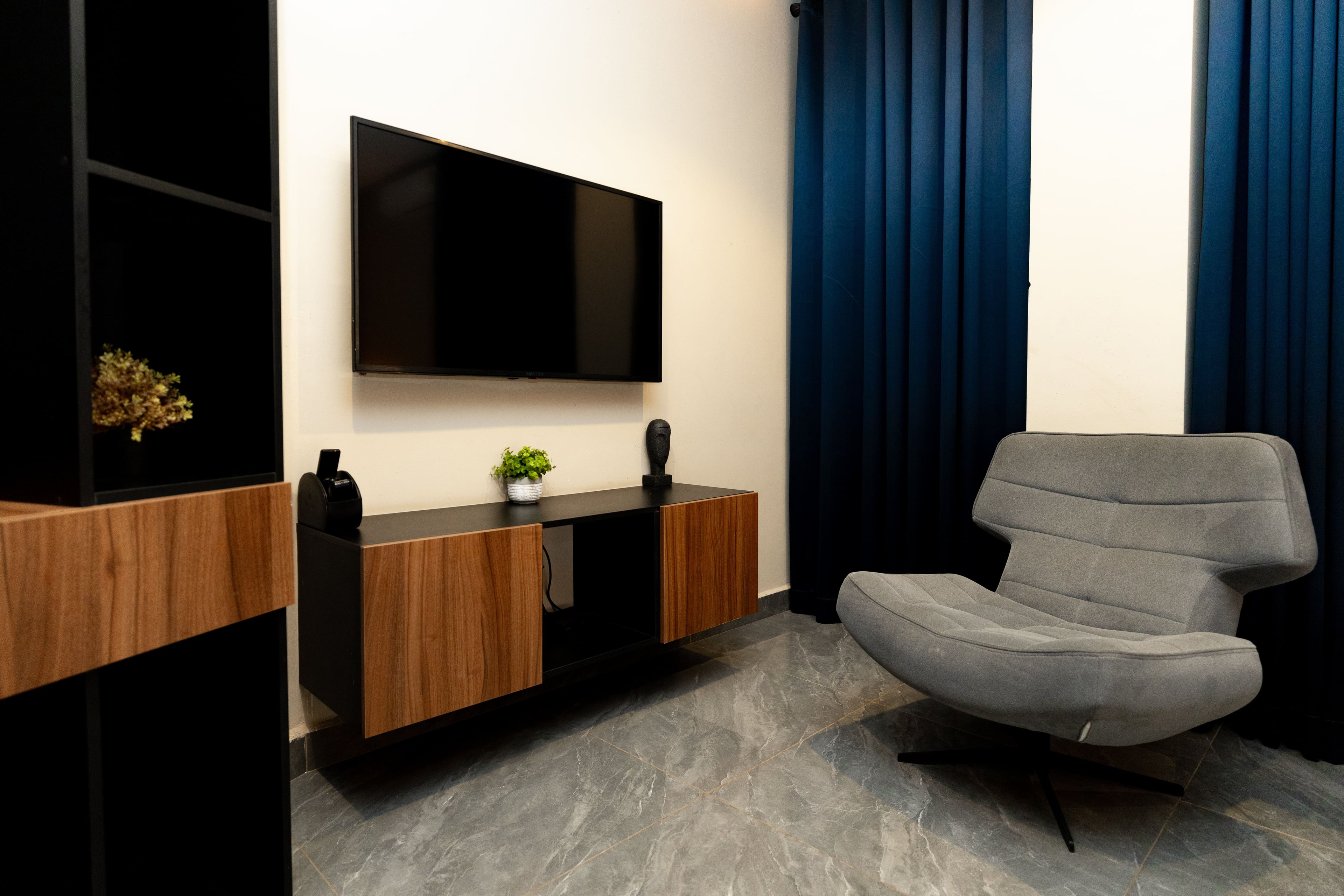 sample amenities in deluxe seed room