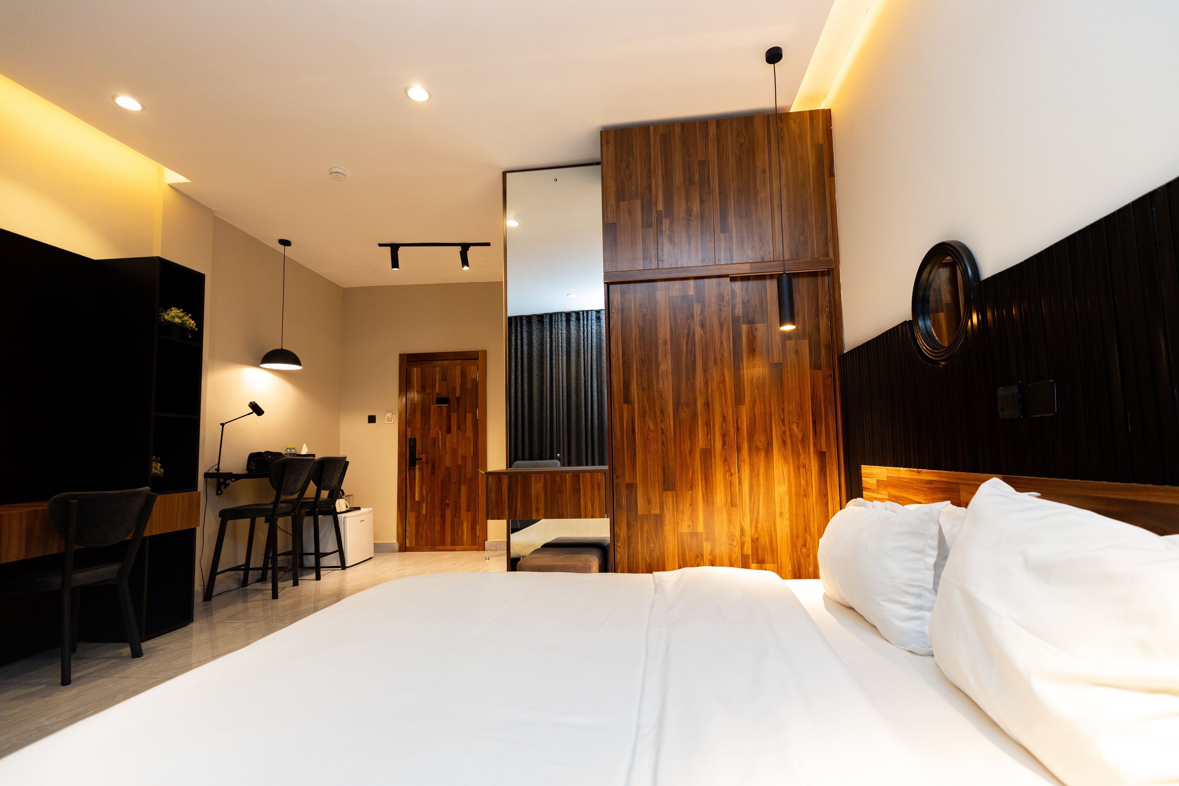 superior seed sitting room